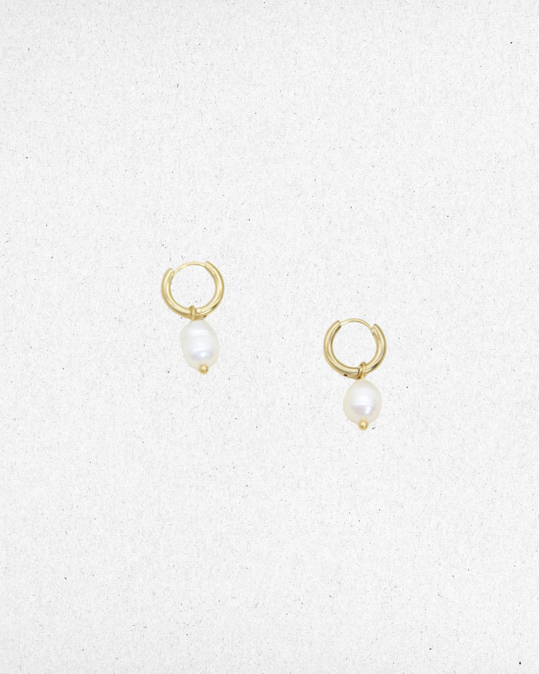Boucles d'oreilles créole ornées de perles