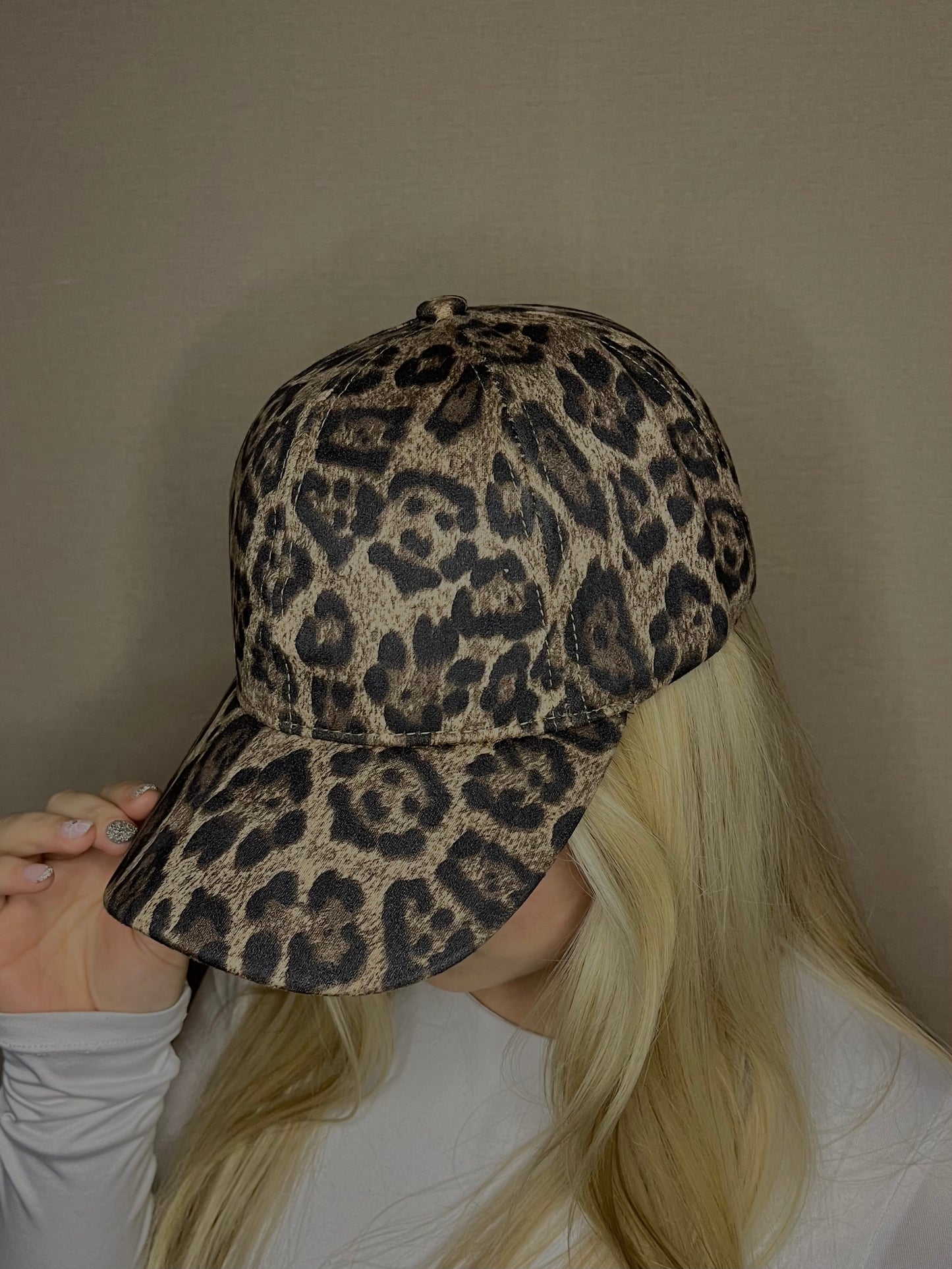 Casquette léopard
